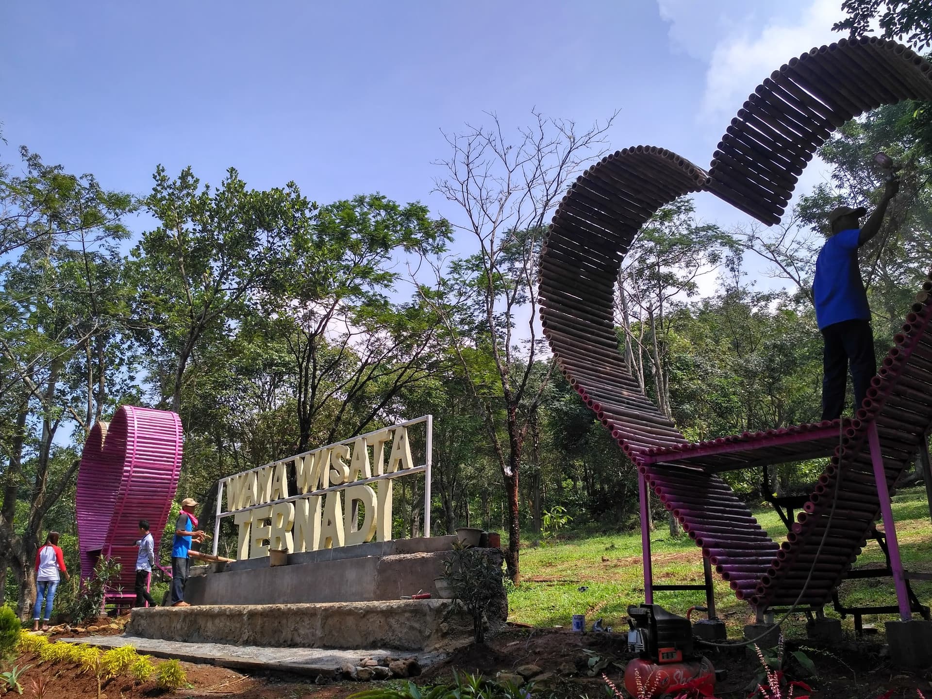 Wana Wisata Ternadi thumbnail
