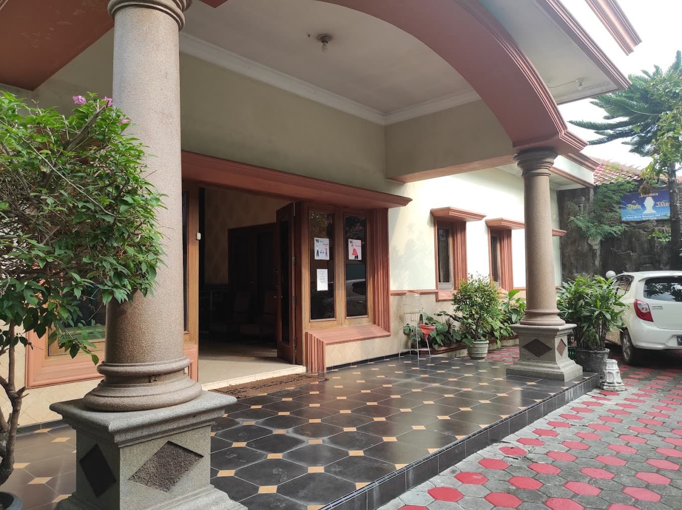 Hotel Duta Wisata thumbnail